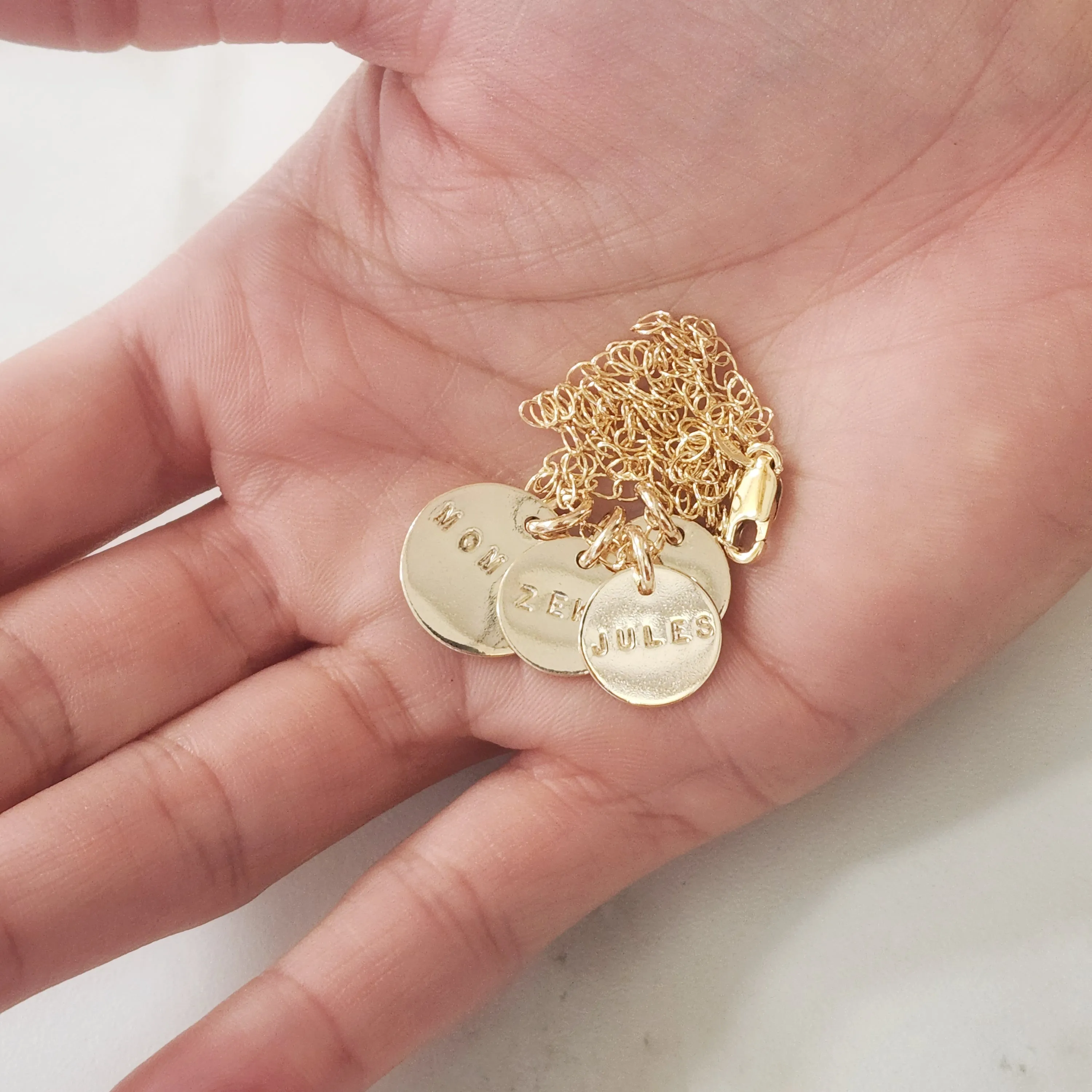 Dainty Momma Necklace
