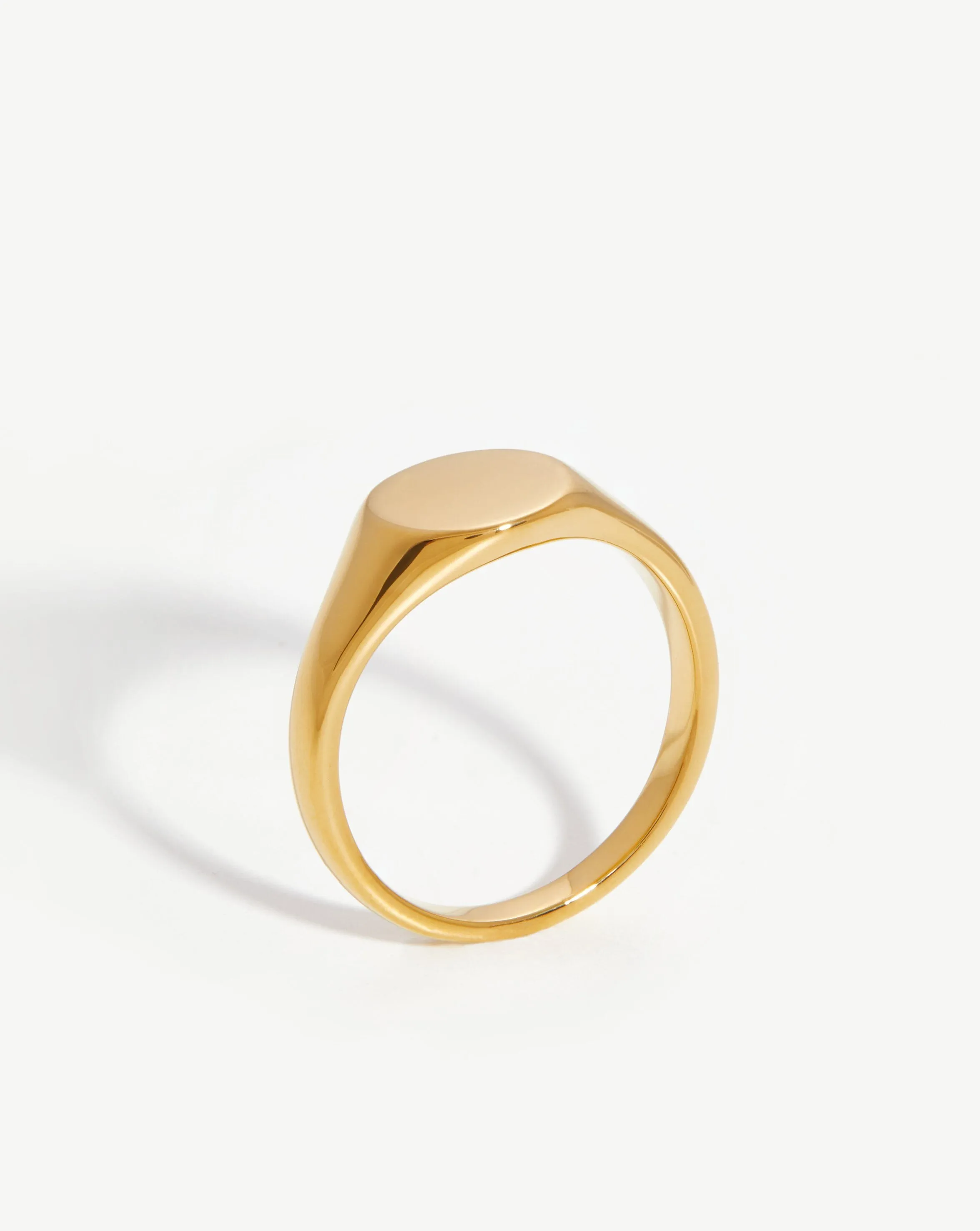 Engravable Round Signet Ring | 18ct Gold Vermeil