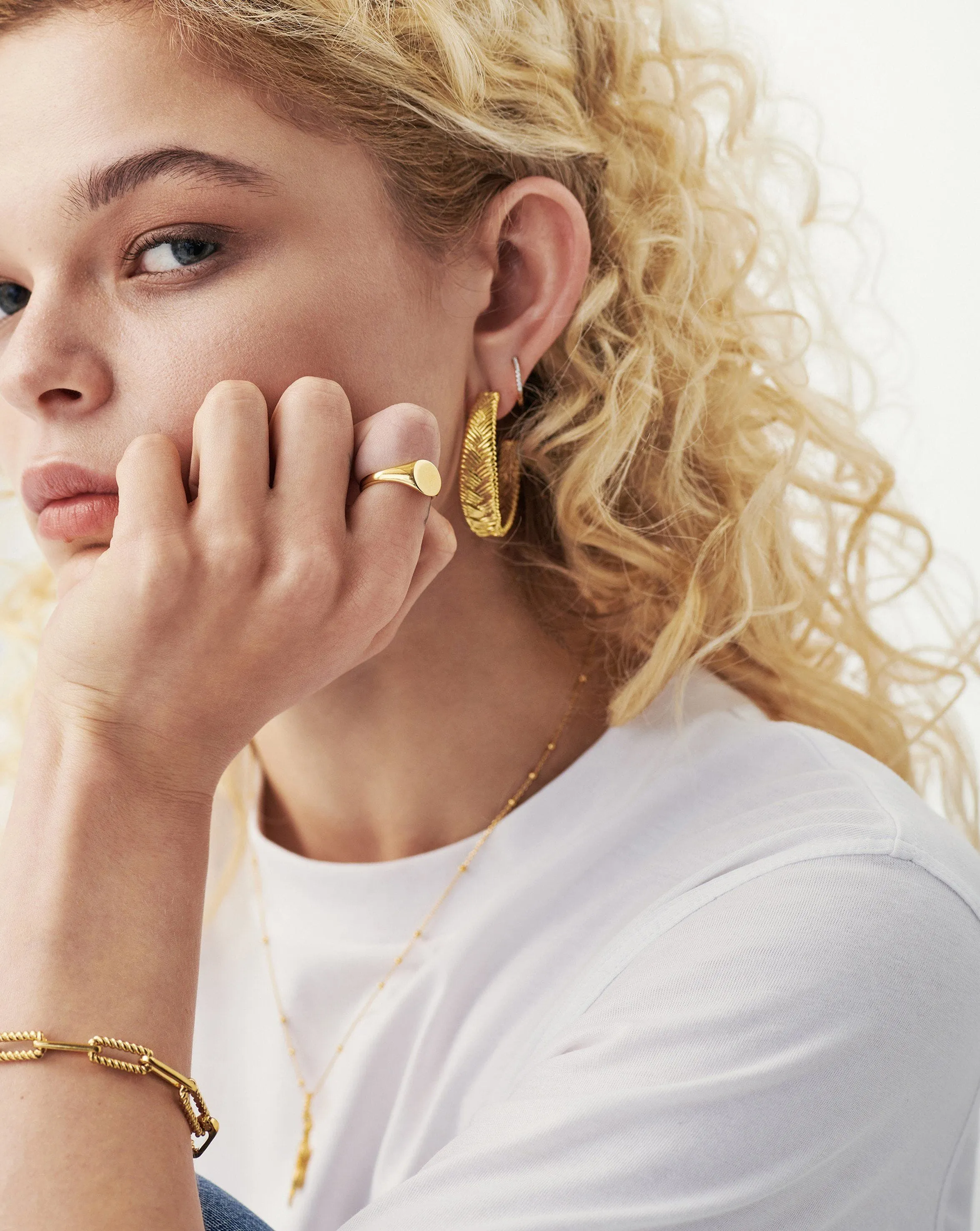 Engravable Round Signet Ring | 18ct Gold Vermeil