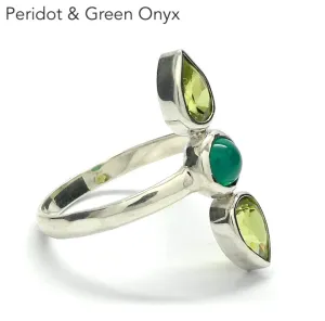 Peridot and Green Onyx Ring, 925 Sterling Silver, Size 9