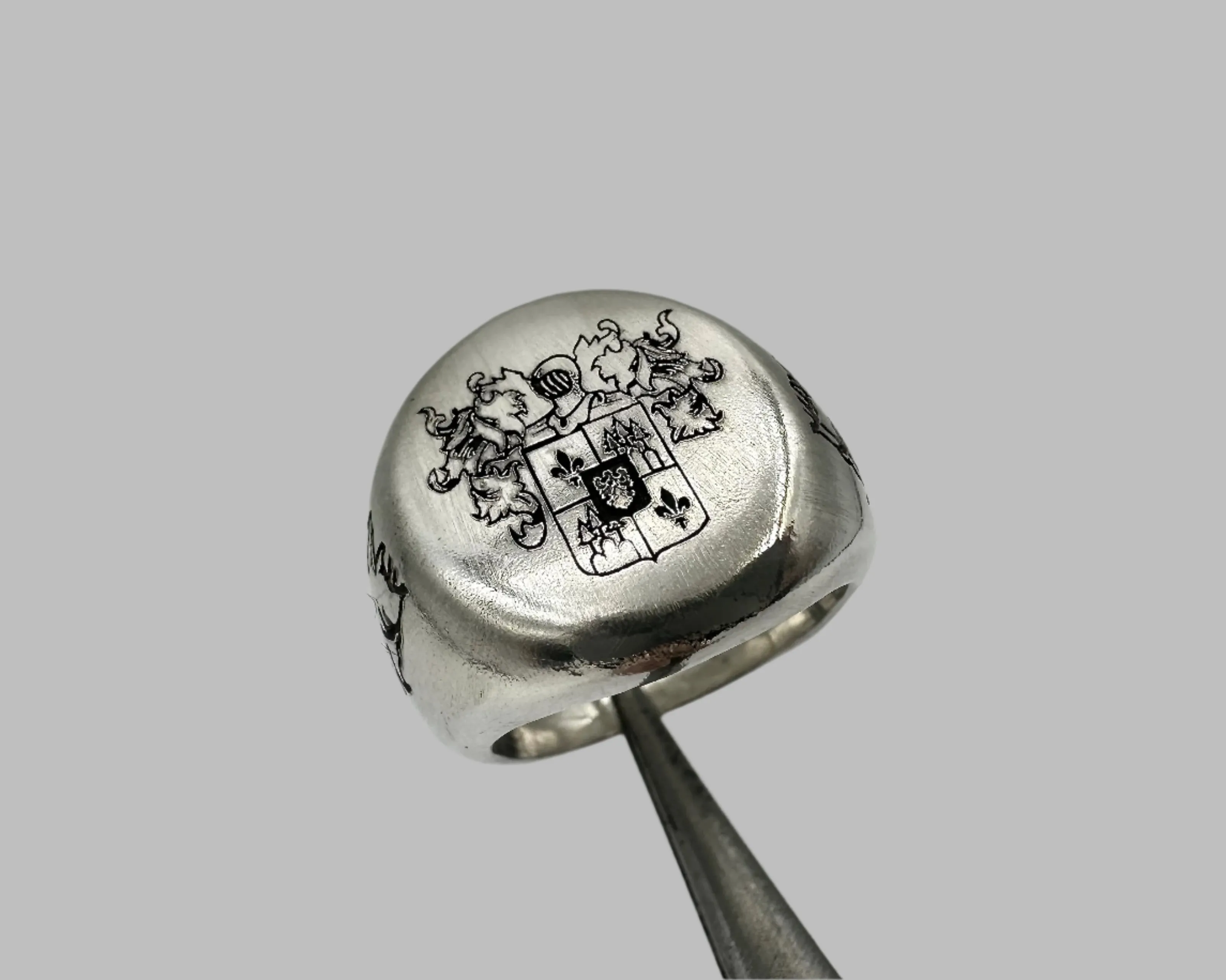 SIGNET RING STERLING SILVER