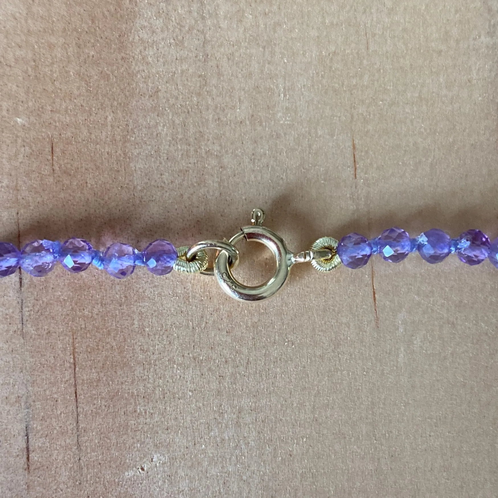 Solid 9 Carat Yellow Gold Amethyst Bracelet