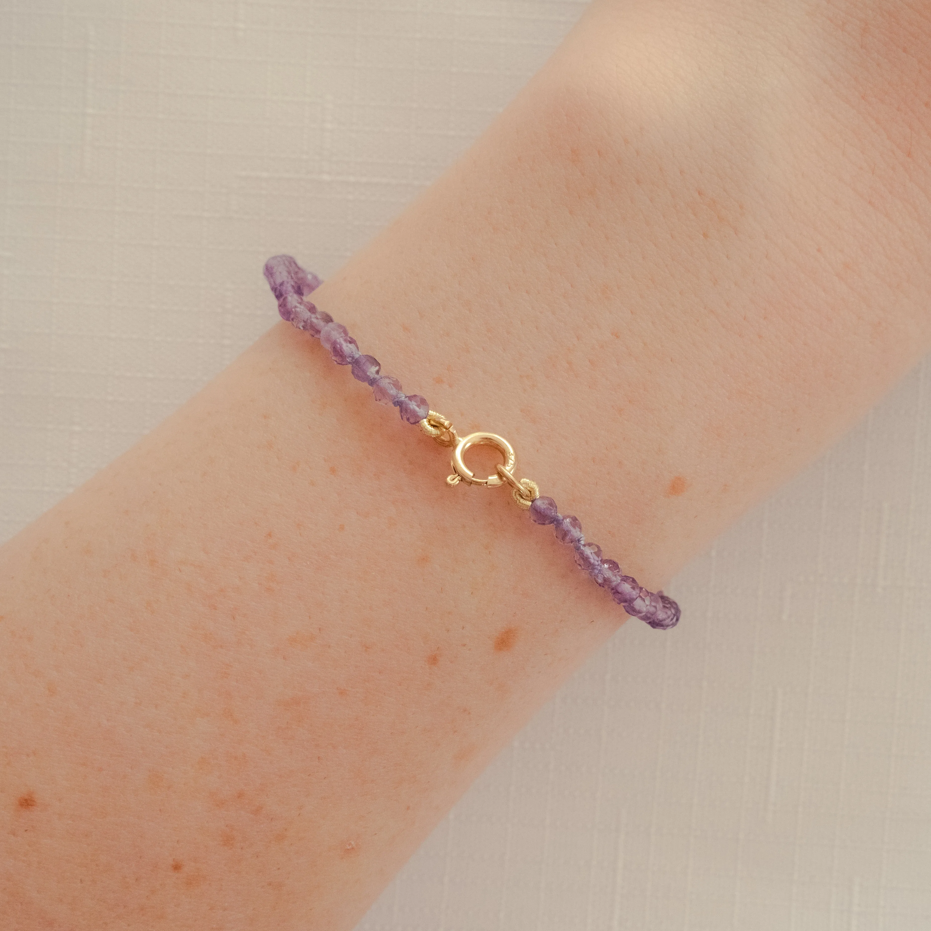 Solid 9 Carat Yellow Gold Amethyst Bracelet
