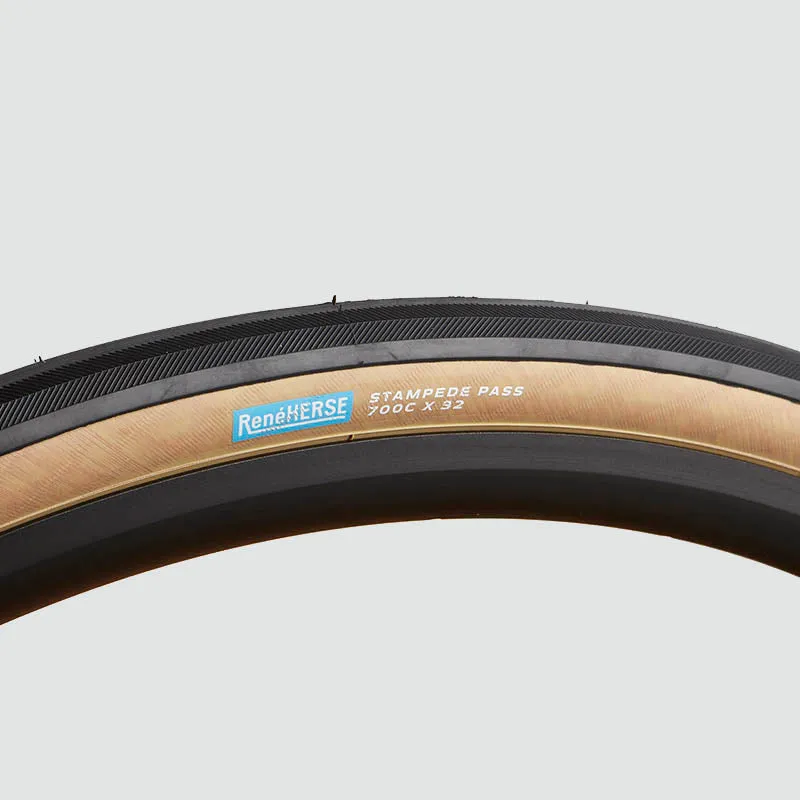 Stampede Pass Tire - Standard Casing