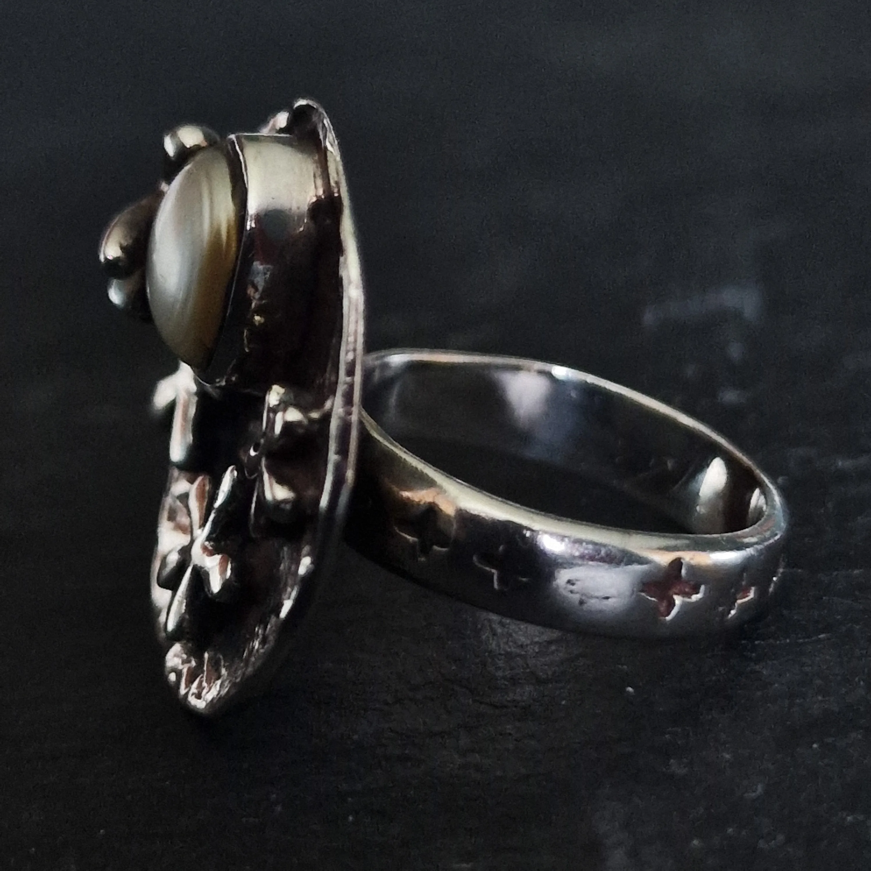 Unique Handmade Pearl and 925 Silver Sterling Silver Ring